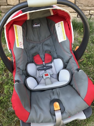 Chicco KeyFit 30 Infant Car Seat and Base EXP APR2021