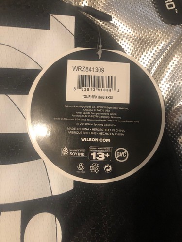 New With Tags Wilson Tour 9 pack Tennis Bag with shoulder straps