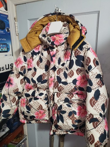 Limited The North Face X Gucci Flower Floral Puffer Down