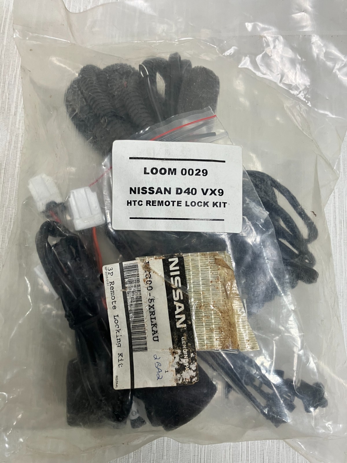 Nissan OEM 0029 Remote Lock Kit Loom Fits D40 VX9 Navara