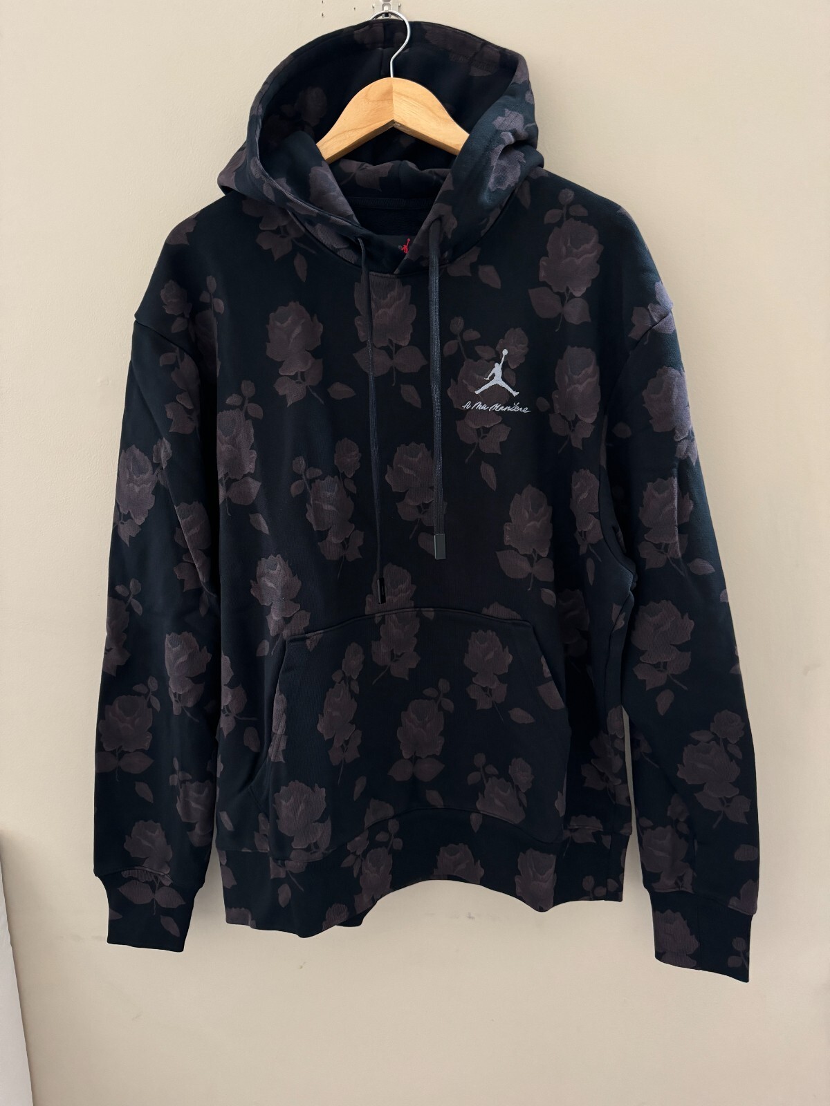 Jordan x A Ma Maniere Black All-Over Print AOP Heavy Hoodie Jordan x A Ma Maniere Black All-Over Print AOP Heavy Hoodie