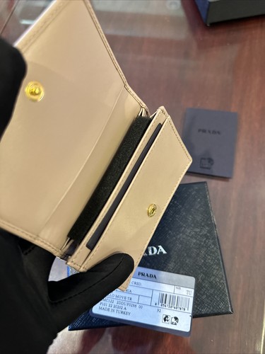 Pre-owned Prada Womens Vitello Move Cipria Color Leather Card Case Wallet 1mc122 In Beige