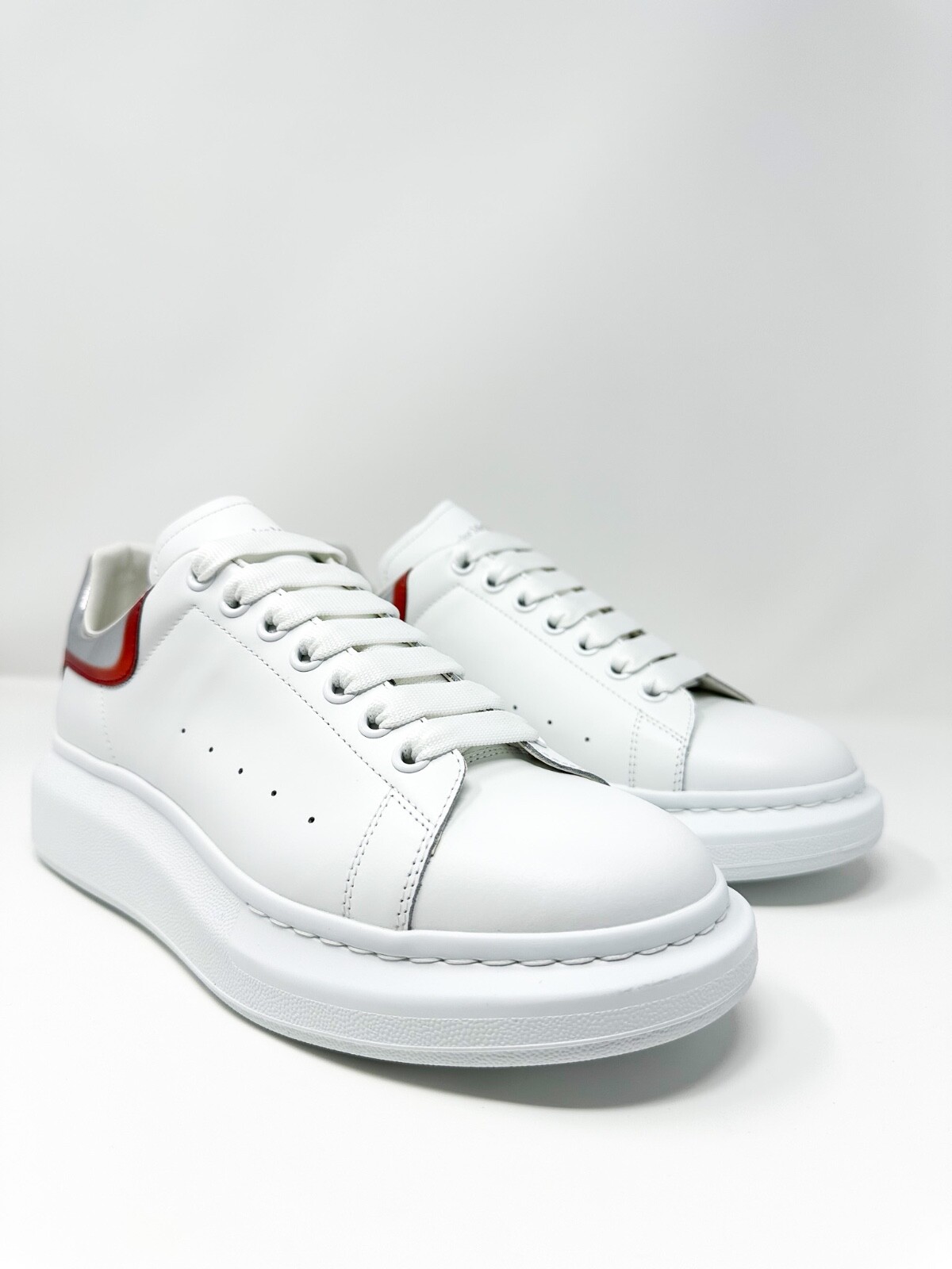 Pre-owned Alexander Mcqueen Men's Oversized White/lust Sneakers 11 Us / 44 Eu $690