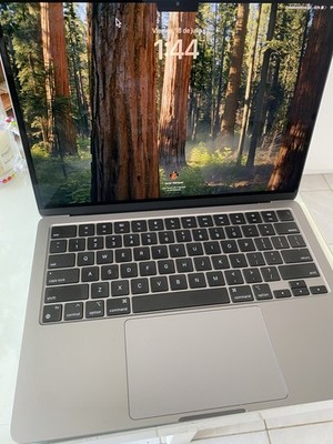 Apple MacBook Air 13インチ M3 2024 1TB Amazon.com: Apple 2024 MacBook Air 13-inch Laptop with M3