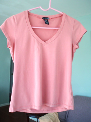 Danskin T-shirt, M, v-neck, short sleeve, cotton spandex, orange, pink,cropped