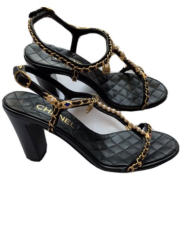 【新作/魅惑で妖艶・気品ある大人ブラック】CHANEL ミュール Chanel Lambskin & Jewelry Charms Sandals Shoes Heels Black