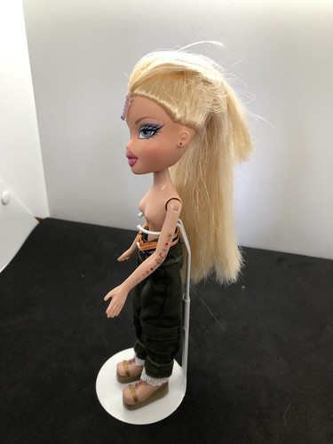 Bratz Doll Cloe Genie Magic Original Shoes Redressed Pants No Top