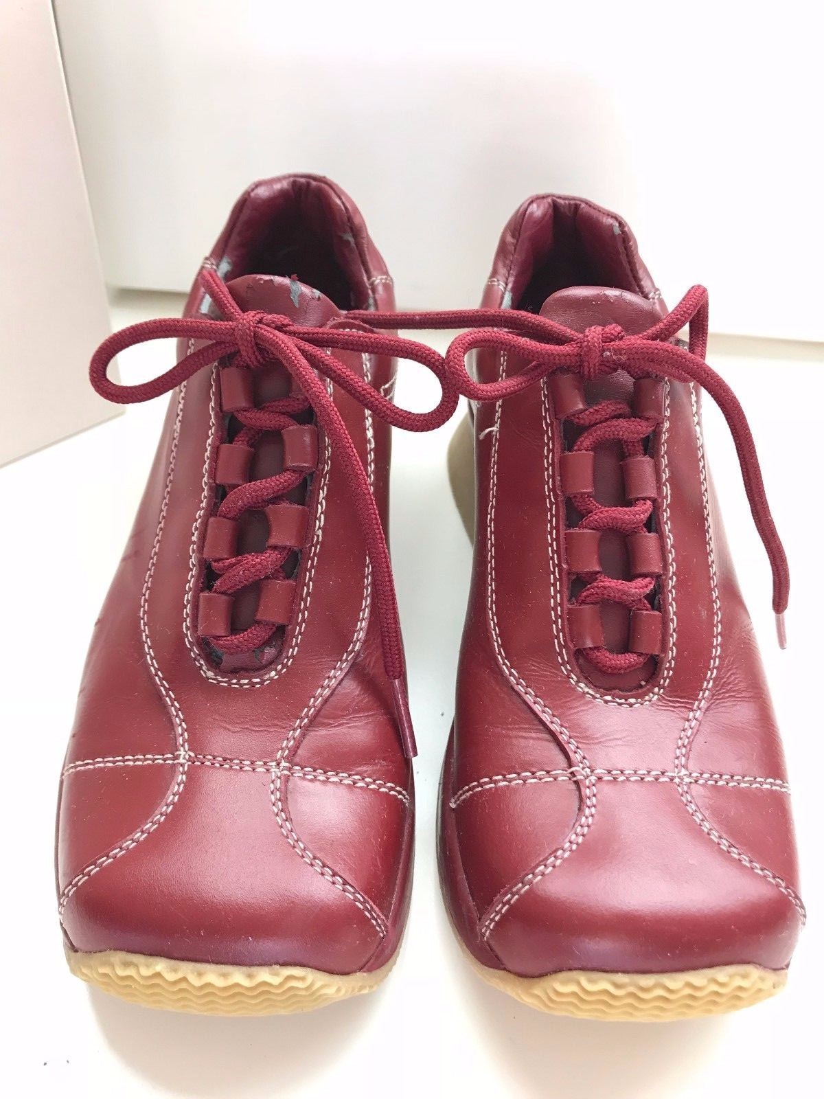 Steve MaddenMADISON レザー ローファー　レッド MADISON Red Suede Women's Penny Loafer – Steve Madden