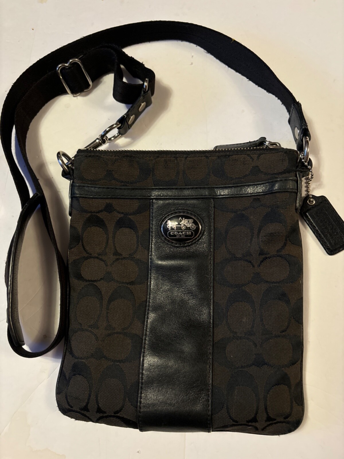 Original Authentic Coach Sutton Signature #43976 Swingpack