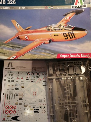 1/72 Italeri AERMACCHI MB 326