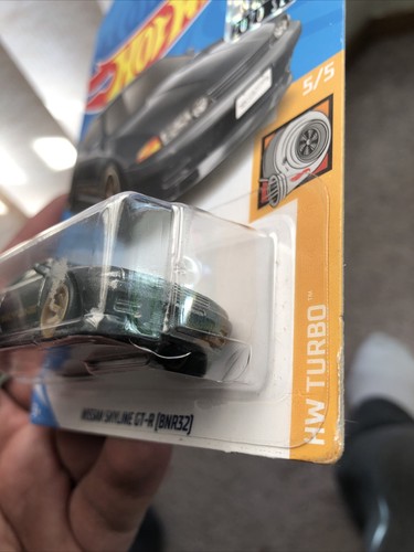 Hot Wheels Factory Sealed 2020 Super Treasure Hunt Nissan