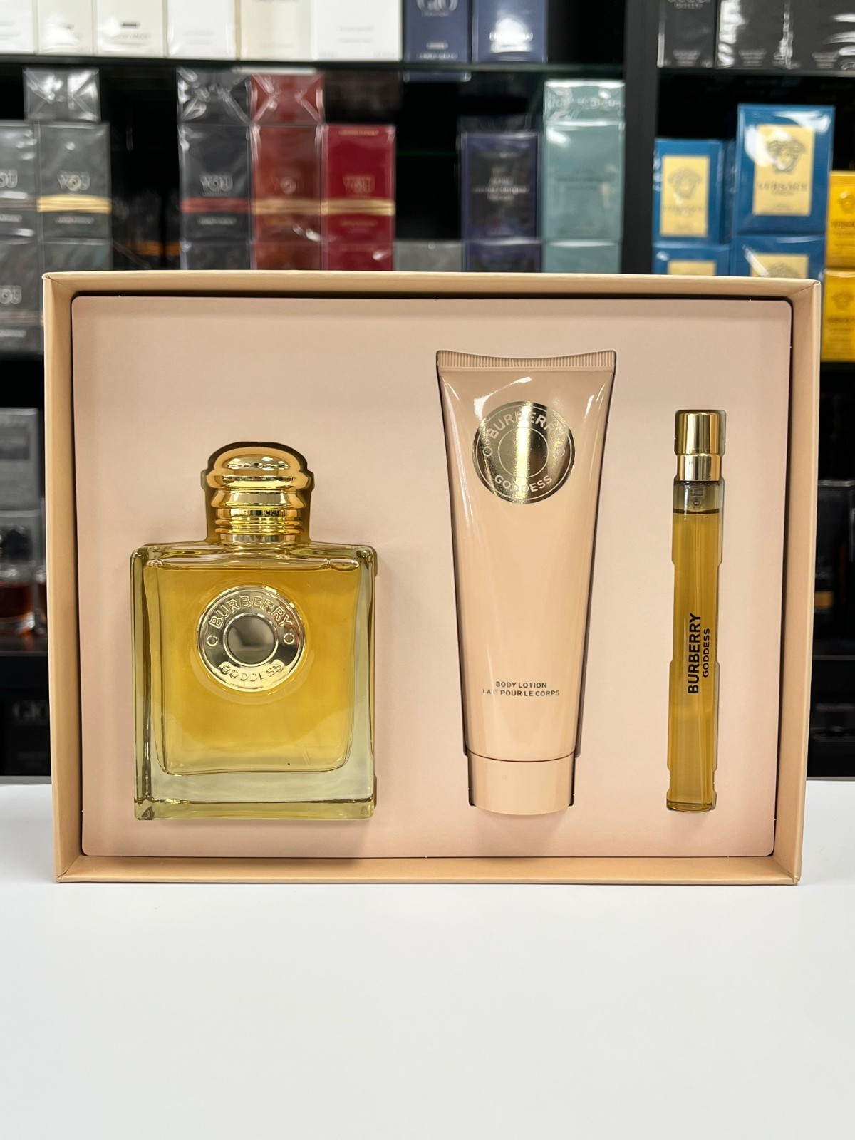 Burberry Goddess オールドパルファム ボディローションセット Burberry Goddess オールドパルファム ボディローションセット