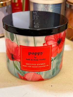 Bath and Body Works 3 Wick Candle Take your Pick Many Rare or Discon Free Ship**