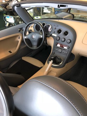 image 4 of interior