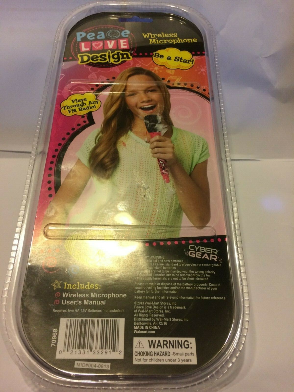 Cyber Gear Wireless Microphone Plays Through Any FM Radio New Sealed in Plastic