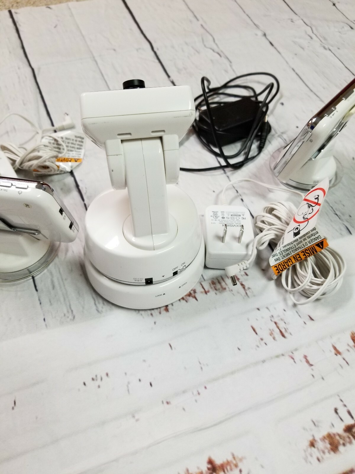 Summer Baby Touch Digital Color Video Monitor 02000Z With Extra Monitor &Charger