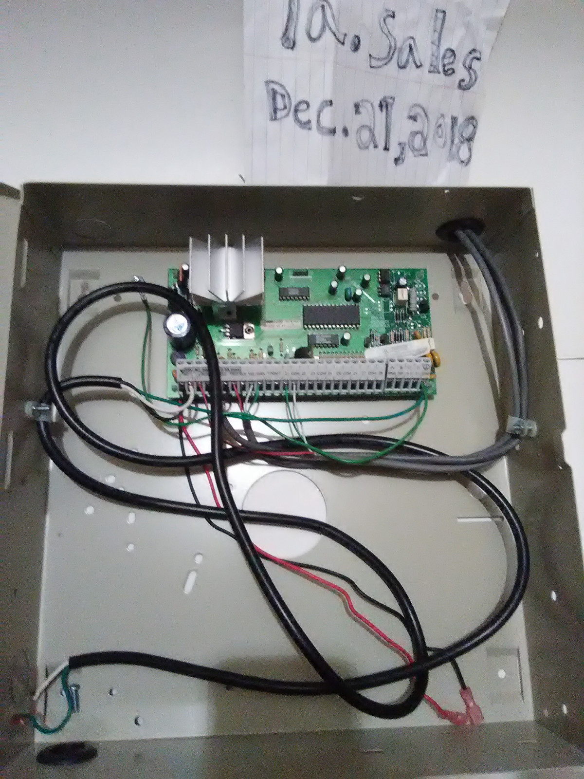 DSC 832 ALARM SECURITY POWER SERIES CONTROL PANEL BOARD BOX  PC 832, 5010 panel