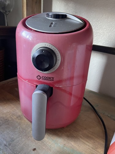 1.6 Qt Mini Used Condition. Red Works Great!