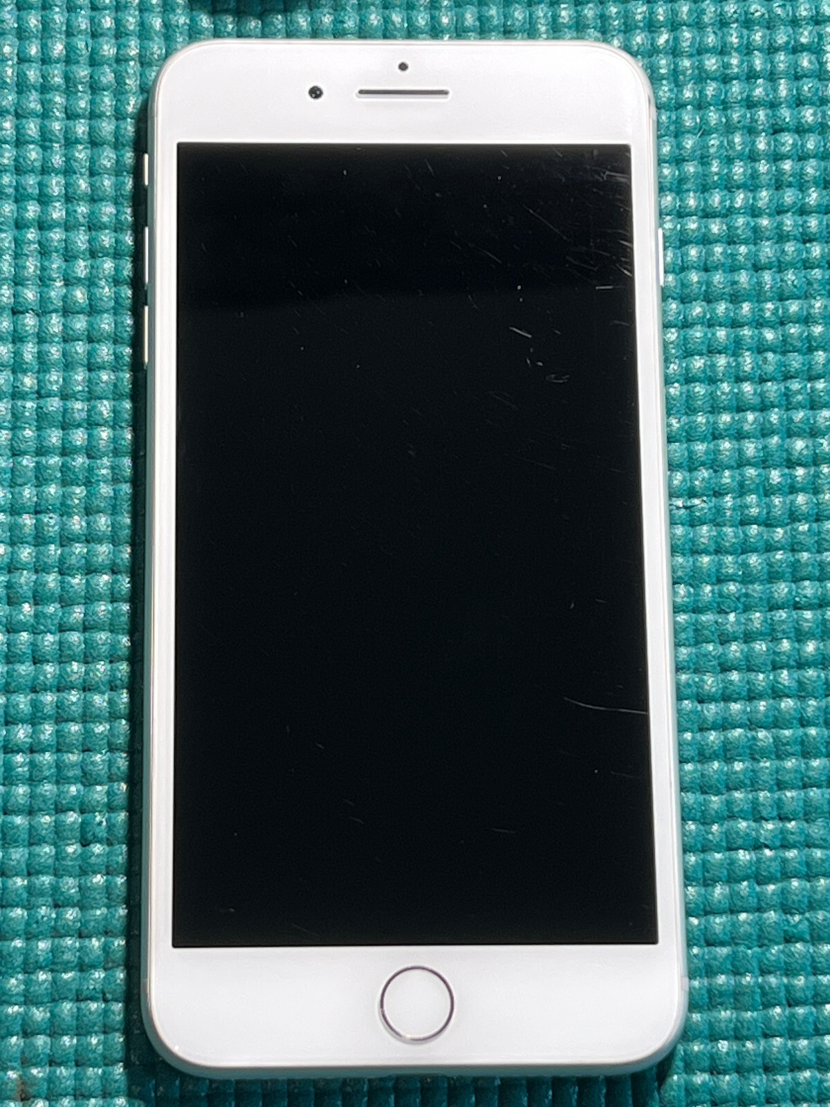 Apple iPhone 8 Plus - 64GB - Silver unlocked A1897 (GSM) | eBay