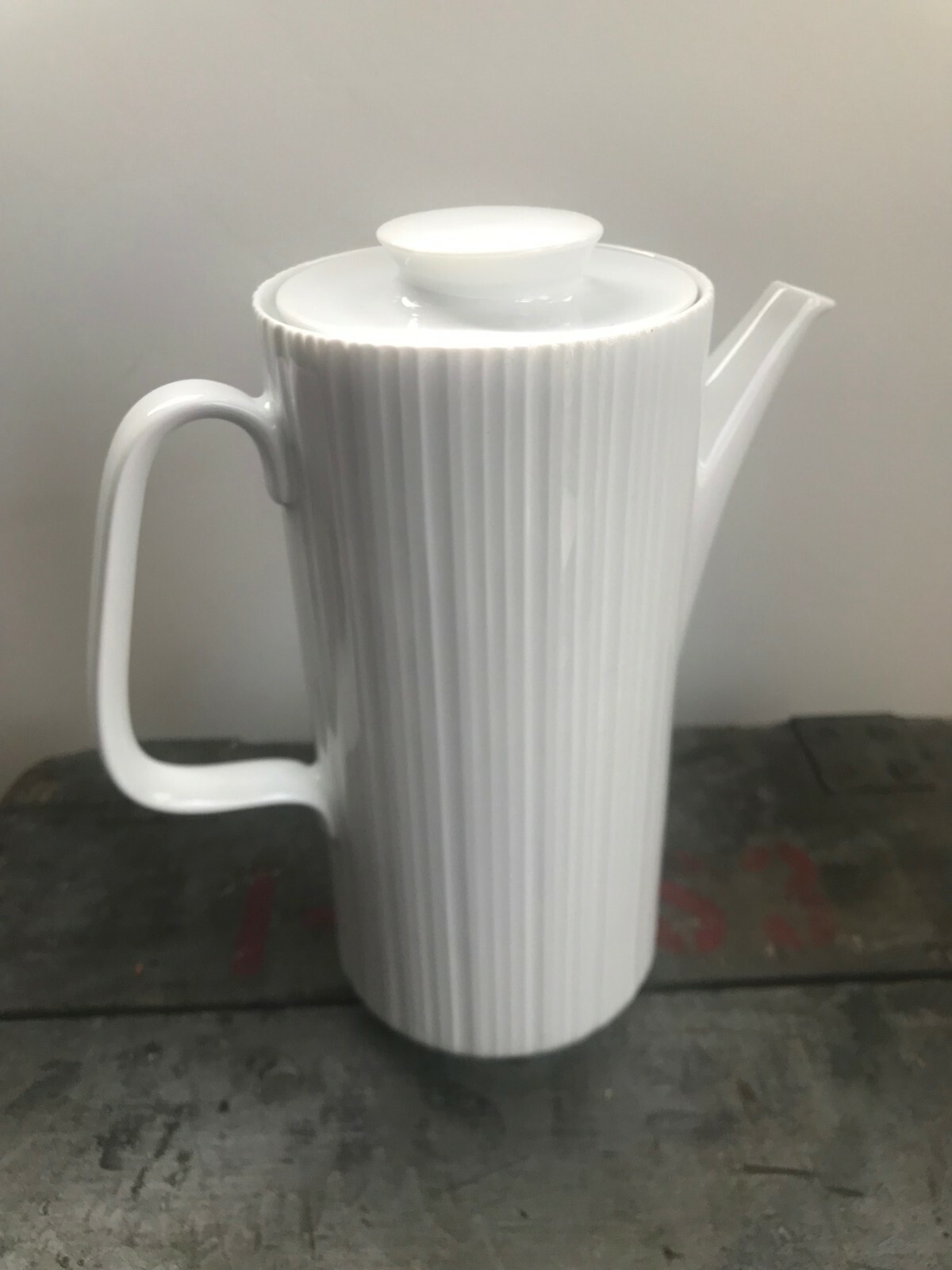 Rosenthal Porcelain Studio Variation Chocolate or Coffee Pot Tapio Wirkkala