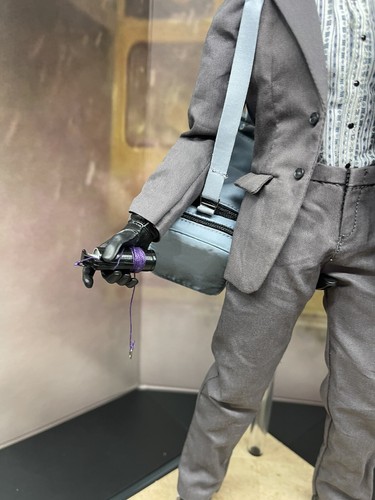 Hot Toys The Dark Knight The Joker Bank Robber Ver. 2.0 1/6