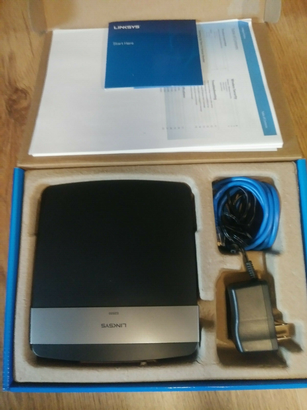 Used Linksys N600 Dual Band WI-FI Router