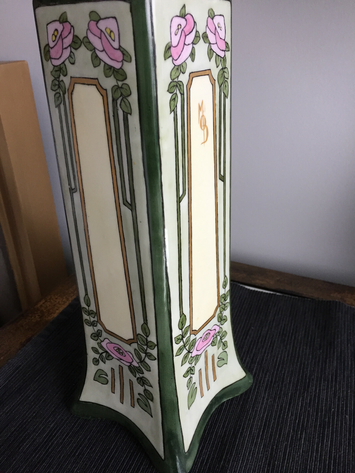 Antique B & Co (Bernardaud & Co) France, Limoges, Vase,   Classic Art Deco