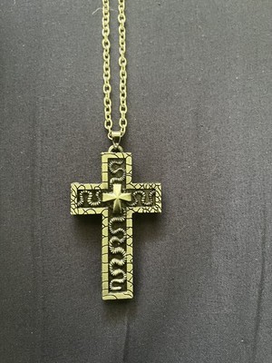 Pendentif Clé Squid Game - Collier Cosplay Fan Série Netflix Avec Croix Et Trou De Serrure - 11