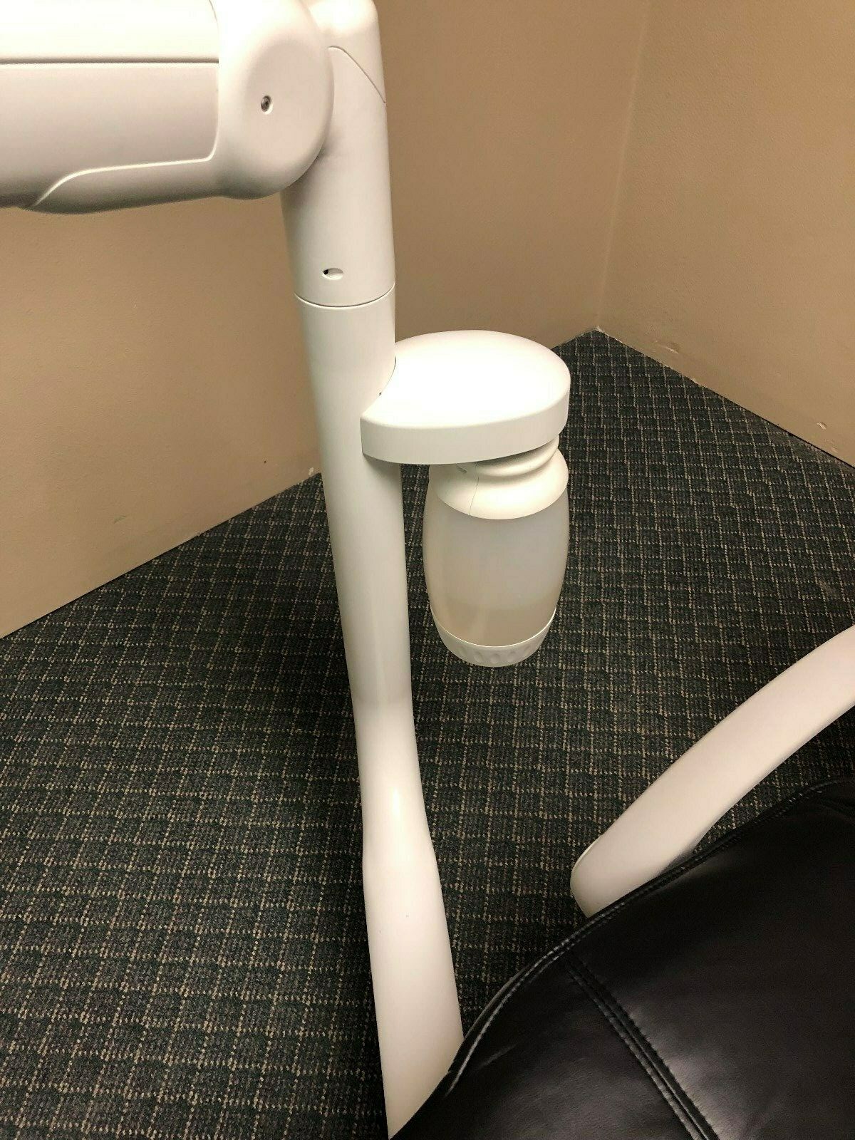 Adec 511 Dental Chair Package w/ A-dec 532 Radius Delivery & Assistant's Arm