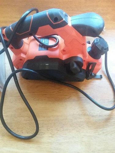 VonHaus 7.5 Amp Electric Handheld Wood Planer Woodworking with 2 Spare Blades