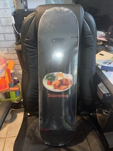スケートボード 18ss Supreme Chicken Dinner Skateboard Supreme Chicken Dinner Skateboard Deck Black - SS18 - US