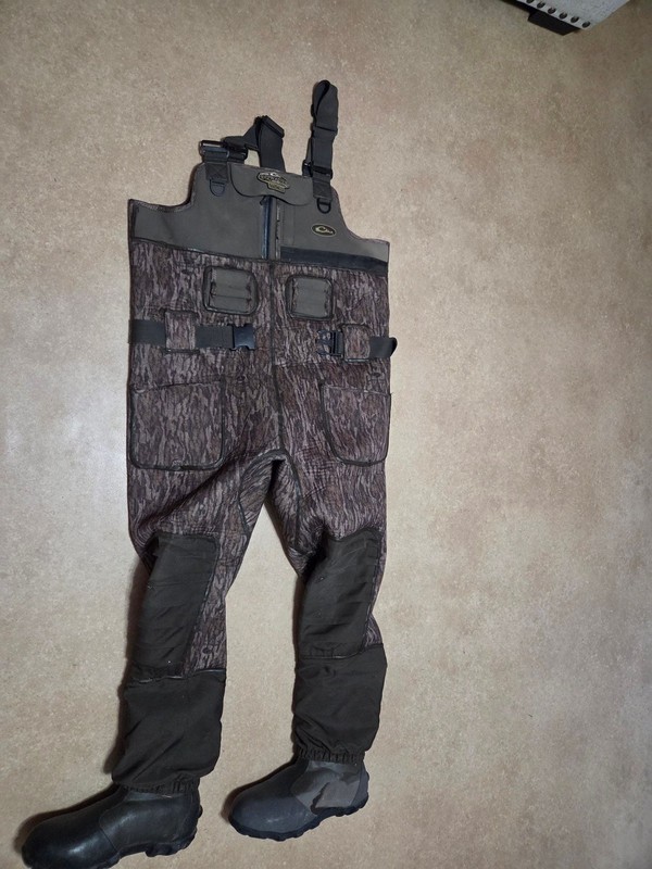 Drake Waterfowl Eqwader 1600 Breathable Bootfoot Hunting Waders