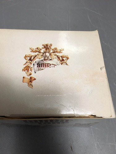 Vintage Lilliput Lane Smallest Inn Building Figurine w/Deed & Box