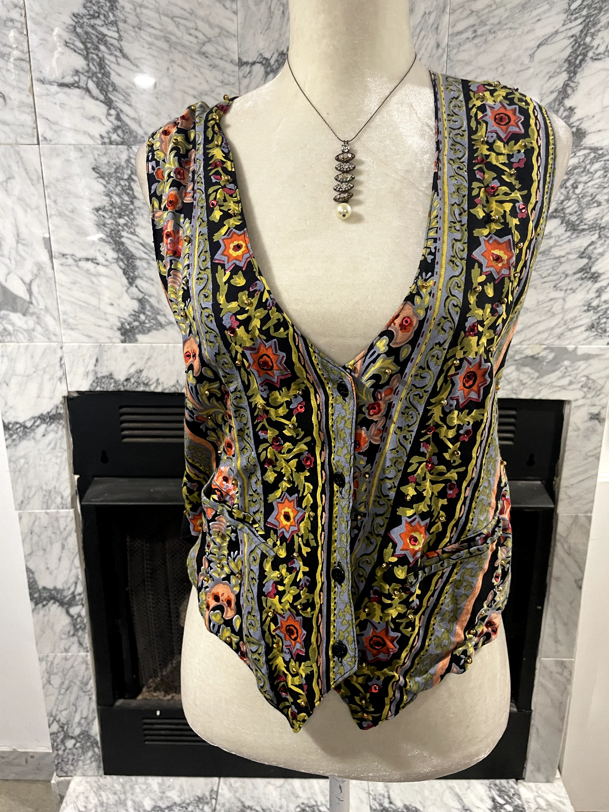 Contempo Casuals RARE 🌟 VINTAGE 90s Multicolor Vest NWT Gold Beaded Contempo Casuals RARE 🌟 VINTAGE 90s Multicolor Vest NWT Gold Beaded