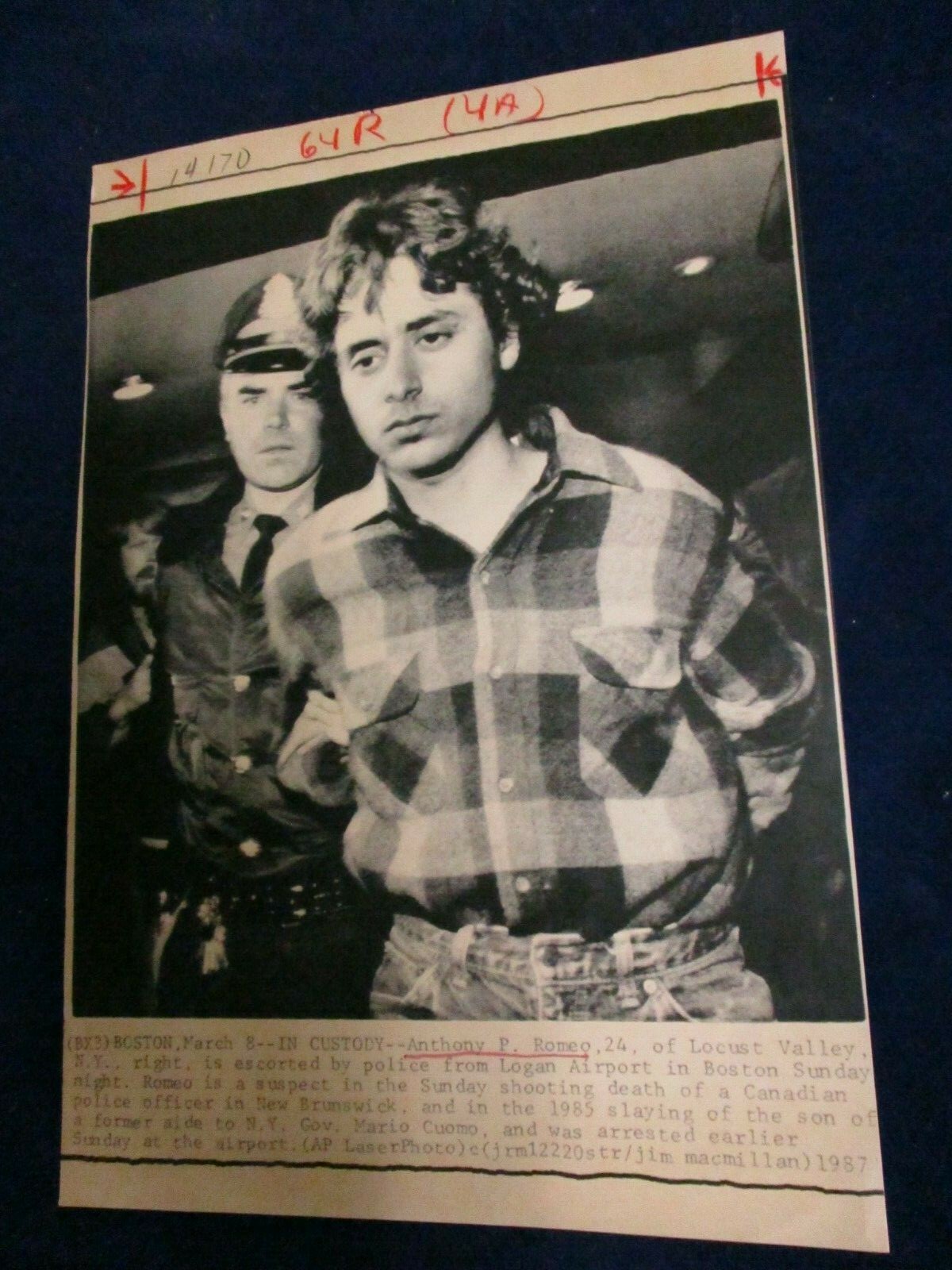 の*ぼ様 in pursuit of peace 1997 非売品 Wire Press Photo 1987 Anthony P. Romeo suspected murderer in