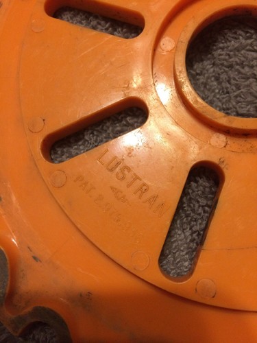 Lustran Planter Plates C1X-24