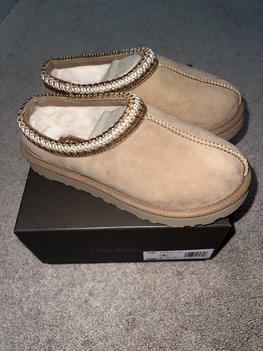 1161810☆ UGG Tasman Slipper | Madhappy