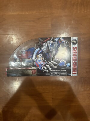 Transformers Studio Series TLK Premier Voyager Optimus Prime SDCC Exclusive