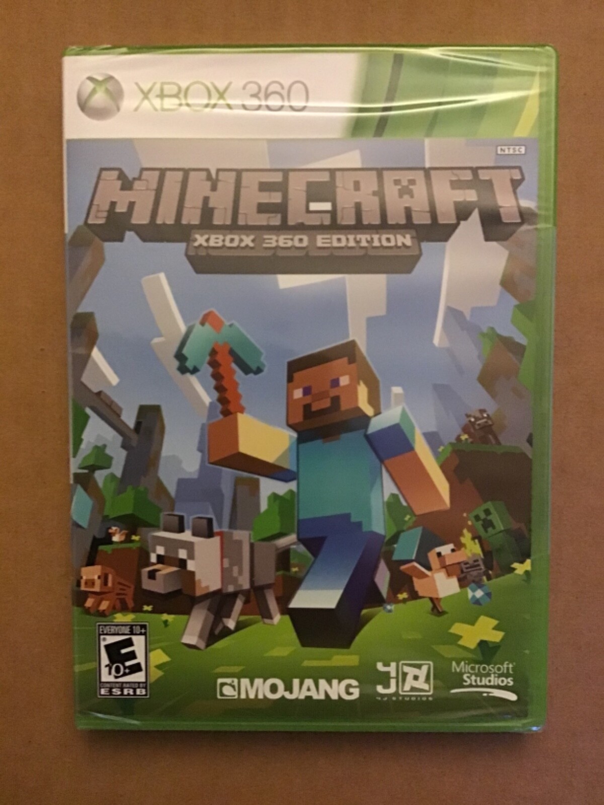 Xbox360 本体　　マインクラフト Microsoft Xbox 360 E 4 GB Console (Model 1538) w/ Box