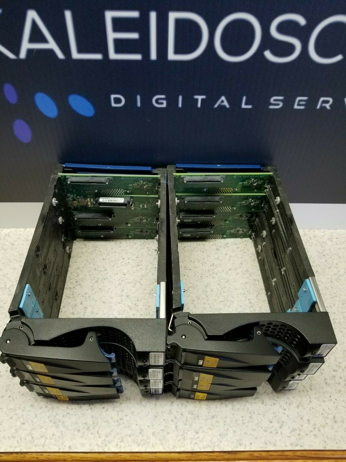 Lot Of 8EMC Tray Caddy SAS FC Interposer 303-115-003D