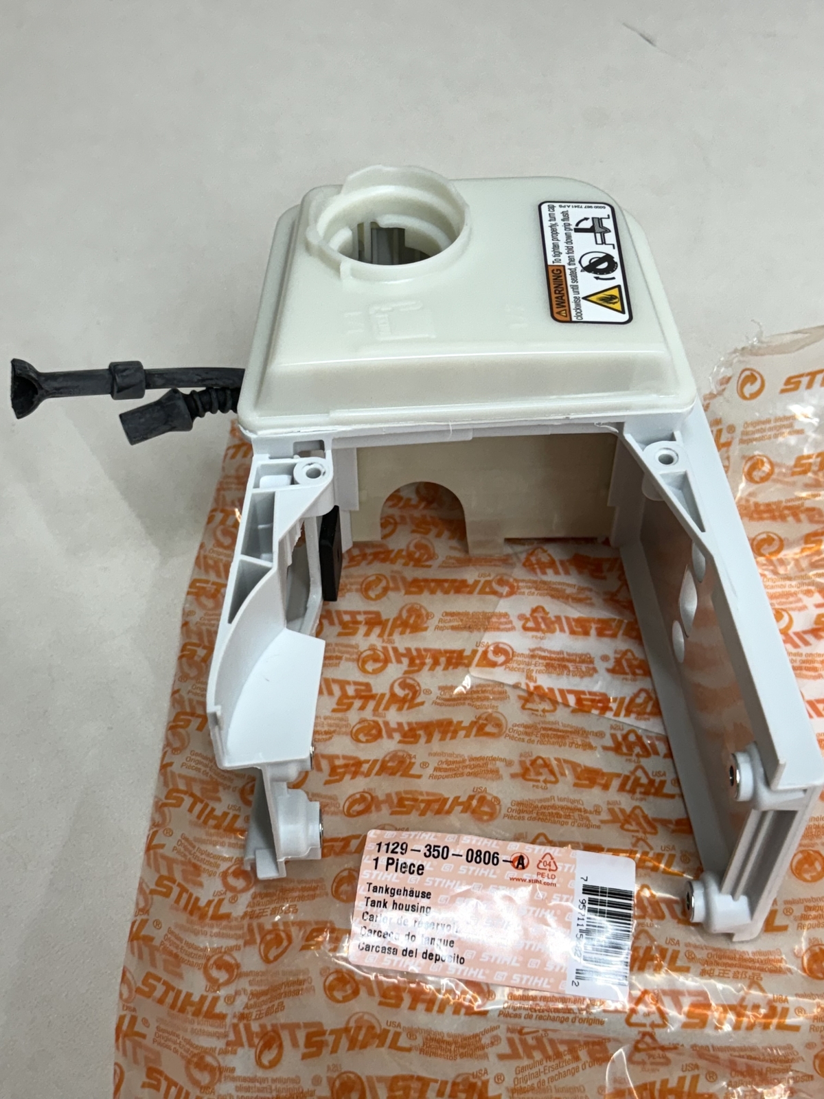 STIHL OEM TANK HOUSING 1129 350 0806 MS200T MS 200 T MS200 T GENUINE - Picture 1 of 4