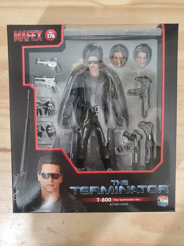 MAFEX T-800 (The Terminator Ver.) フィギュア $_57.JPG?set_id=880000500F