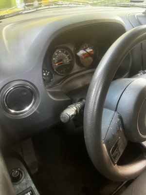 image 4 of interior