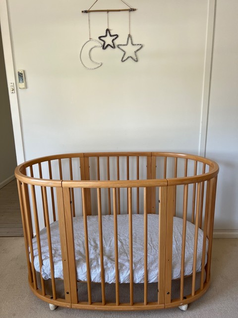gumtree stokke cot