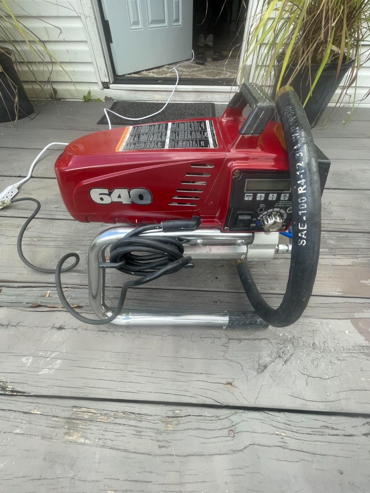 Titan Impact 640 Electric Airless Paint Sprayer