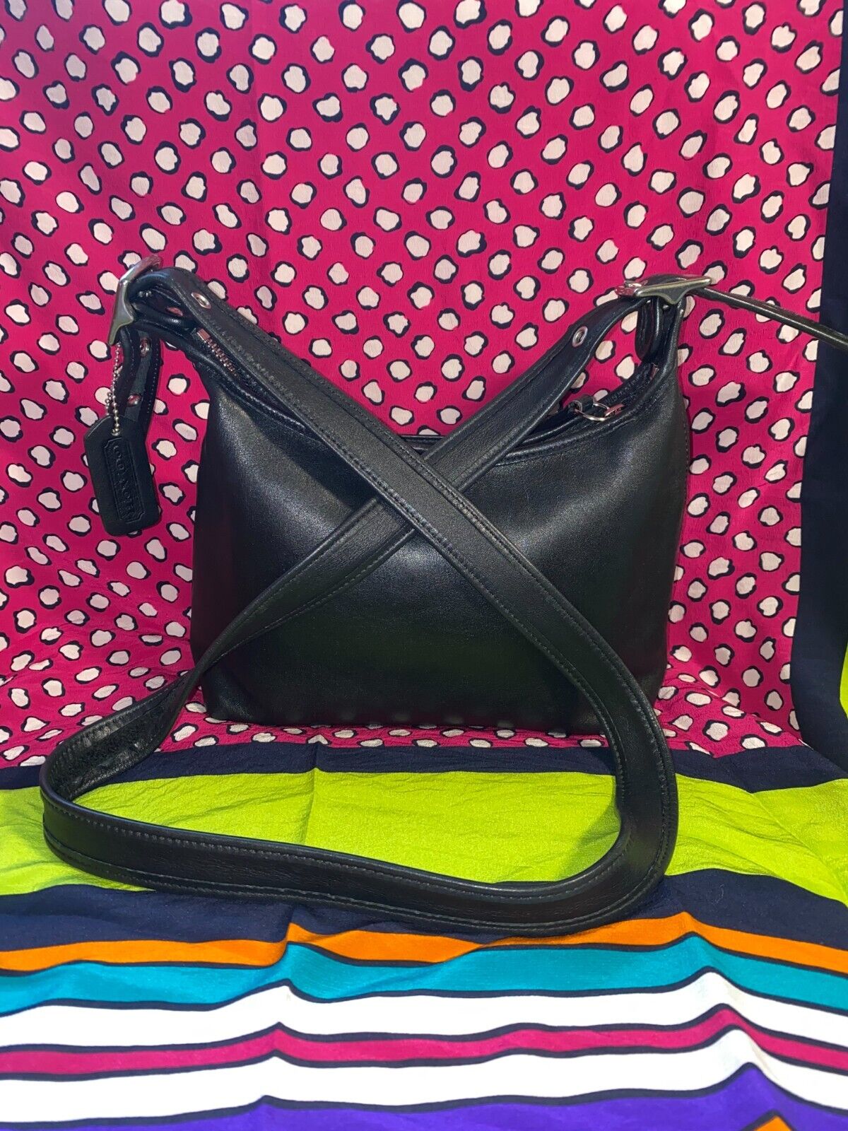Coach Vintage Legacy Pocket Zip Hobo Crossbody Bag Black Coach Vintage Legacy Pocket Zip Hobo Crossbody Bag Black