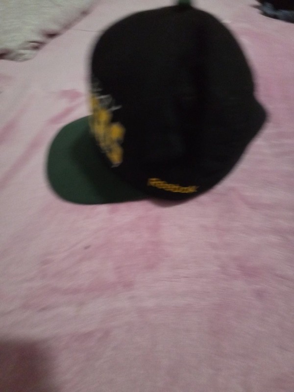 Picture 2 of 4