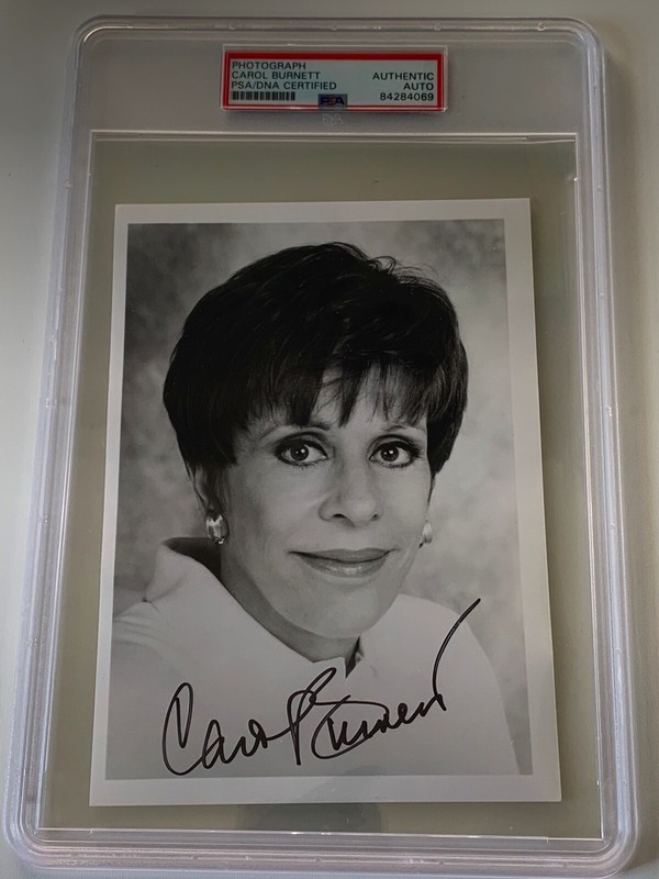 Carol Burnett Comedian Actress Signed Autograph 5 x 7 Photo
