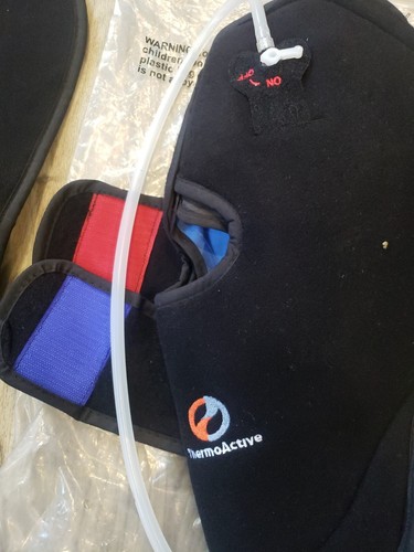 NatraCure NEW Thermoactive Compression Shoulder Support Brace Thermal Therapy