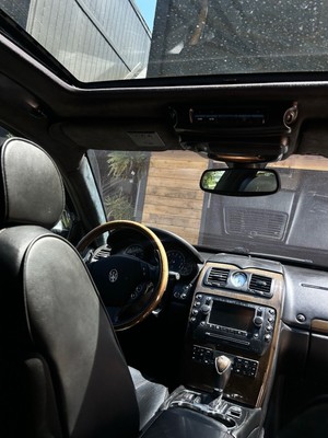 image 3 of interior